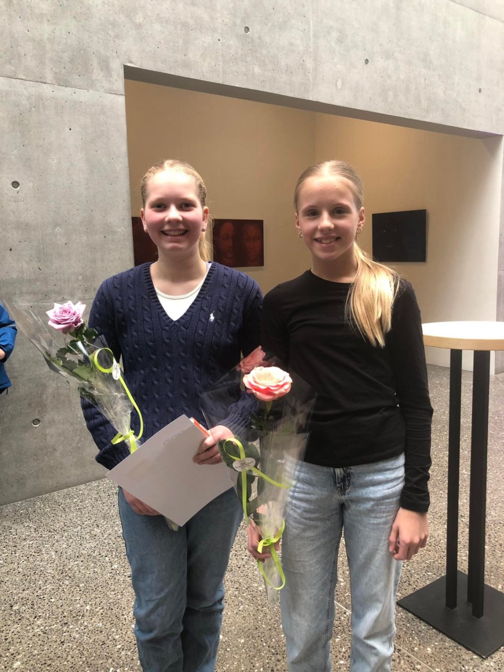 Sigurlaug Salka og Arna Lind