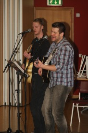 Skemmtun vegna 15.000 hrósmiða