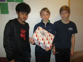 Gunnar, Nói og Wut með skókassann sinn