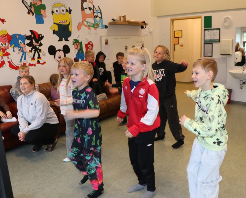 Líf og fjör síðasta skóladaginn :)