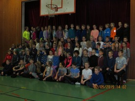 Allur hópurinn uppstilltur