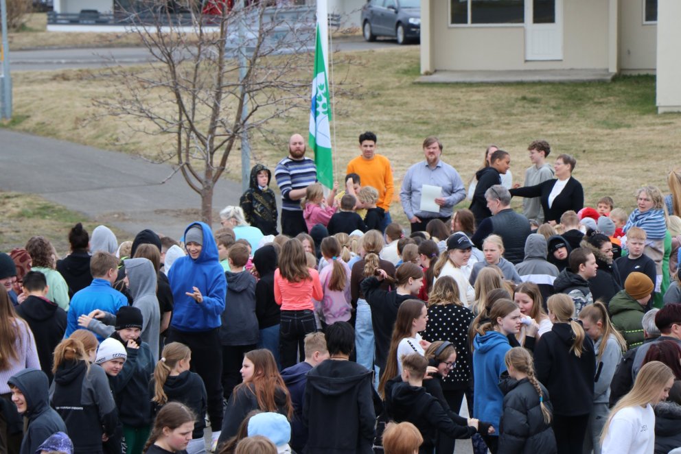 Síðuskóli fékk Grænfánann afhentan í níunda skipti