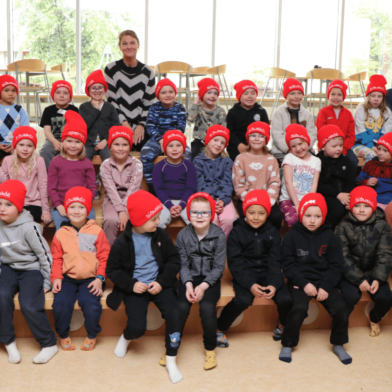 Verðandi 1. bekkingar í heimsókn