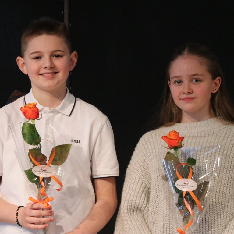 Upphátt upplestrarkeppni grunnskólanna á Akureyri