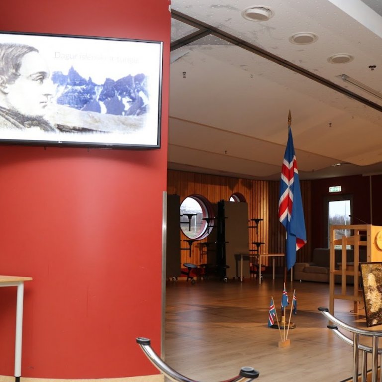 Litla og Stóra upplestrarkeppnin